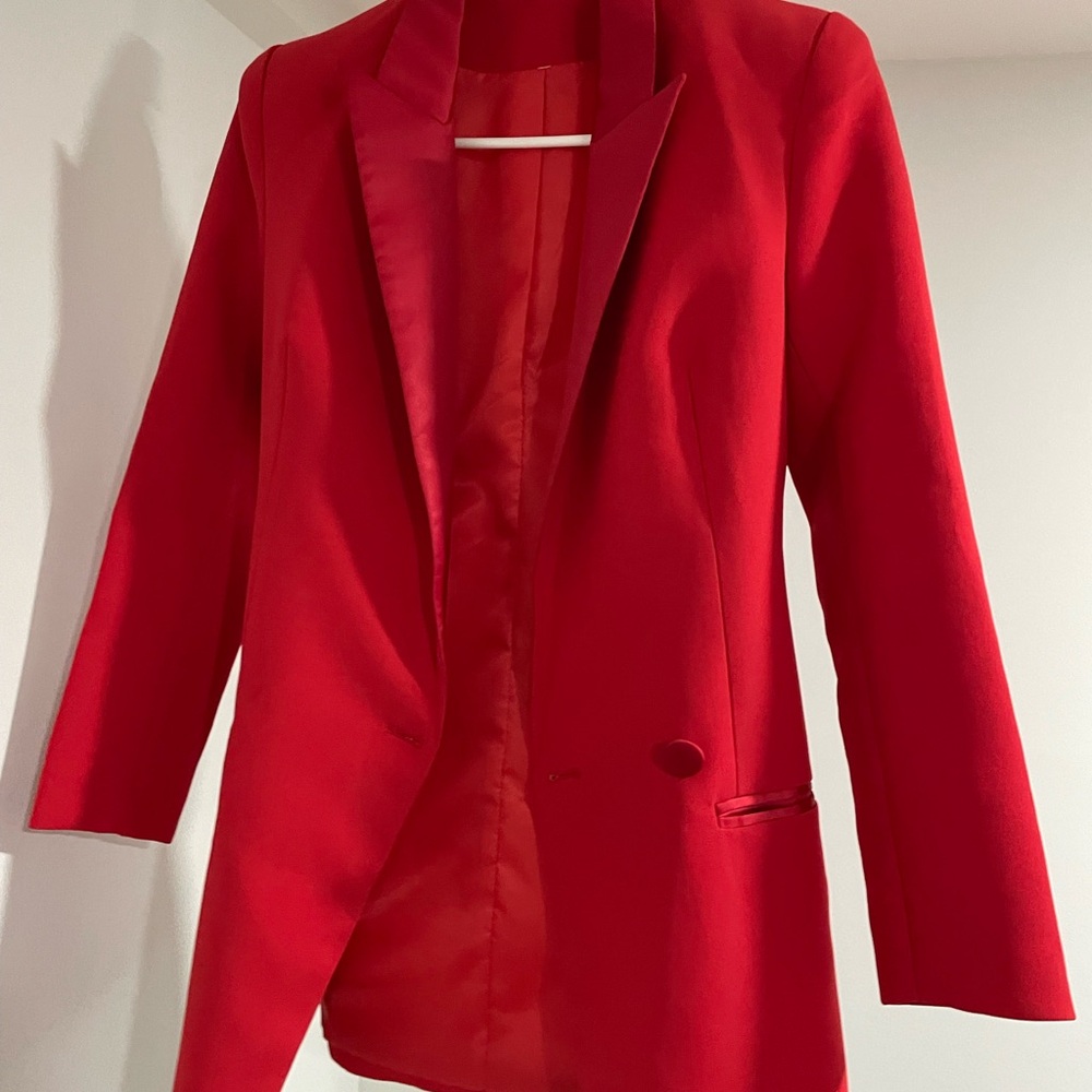Elegant Red Blazer for Women